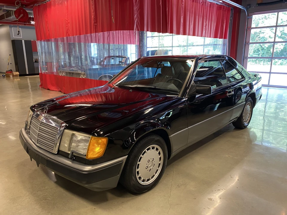 1989 Mercedes-Benz W124 E-Class - Image 18 of 31