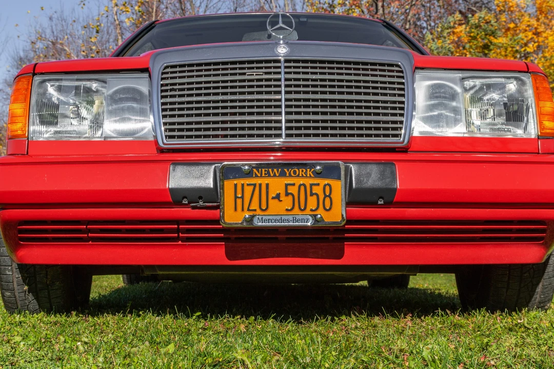 1989 Mercedes-Benz W124 E-Class - Image 12 of 31
