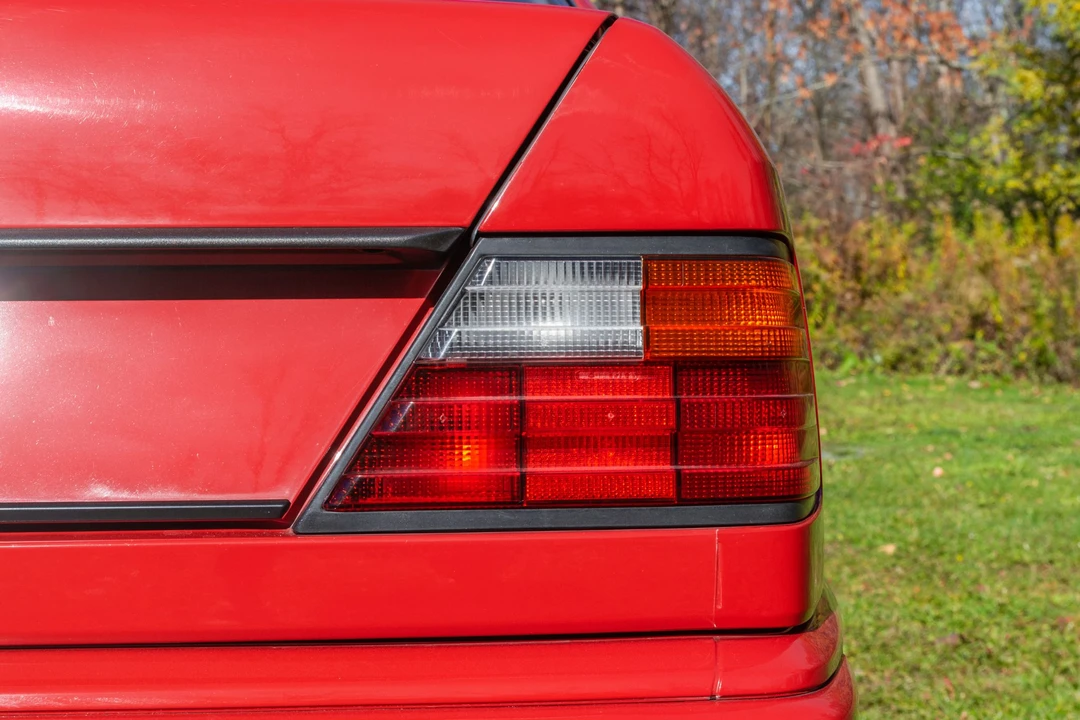 1989 Mercedes-Benz W124 E-Class - Image 18 of 31