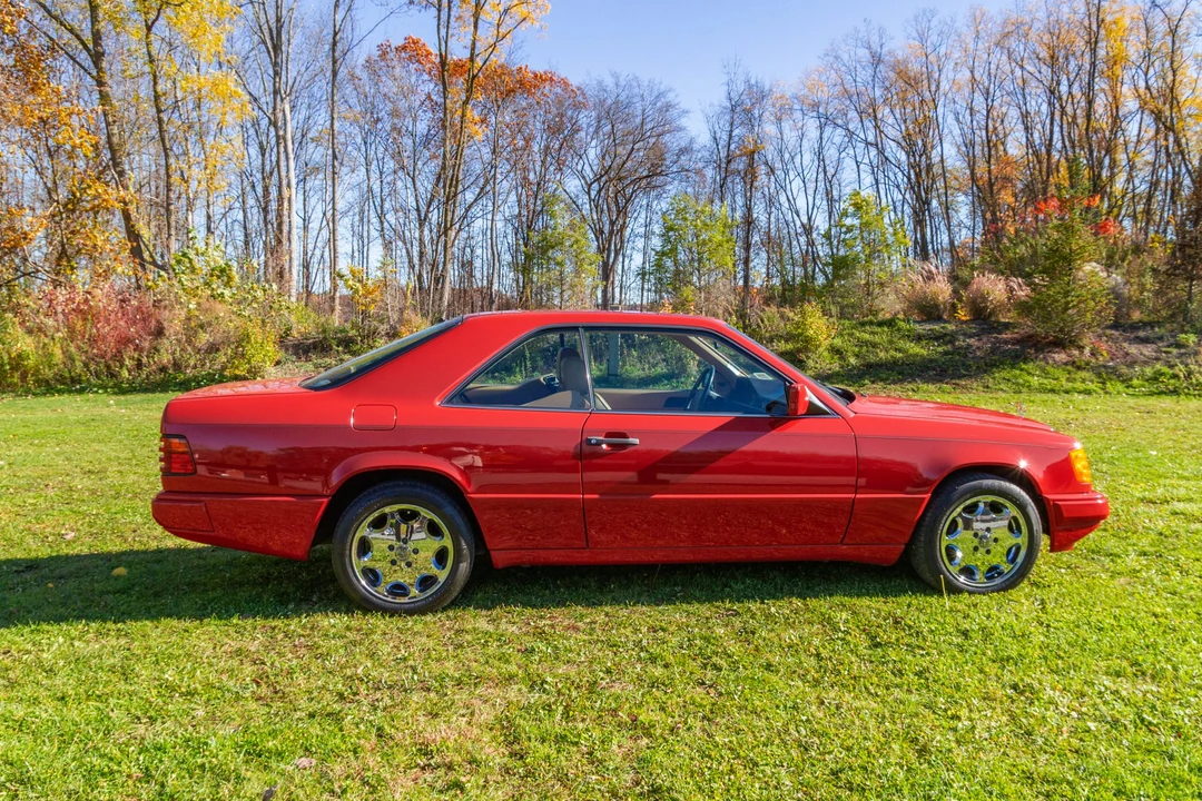 1989 Mercedes-Benz W124 E-Class - Image 6 of 31