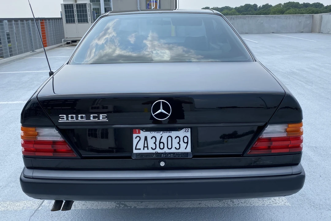 1989 Mercedes-Benz W124 E-Class - Image 5 of 5