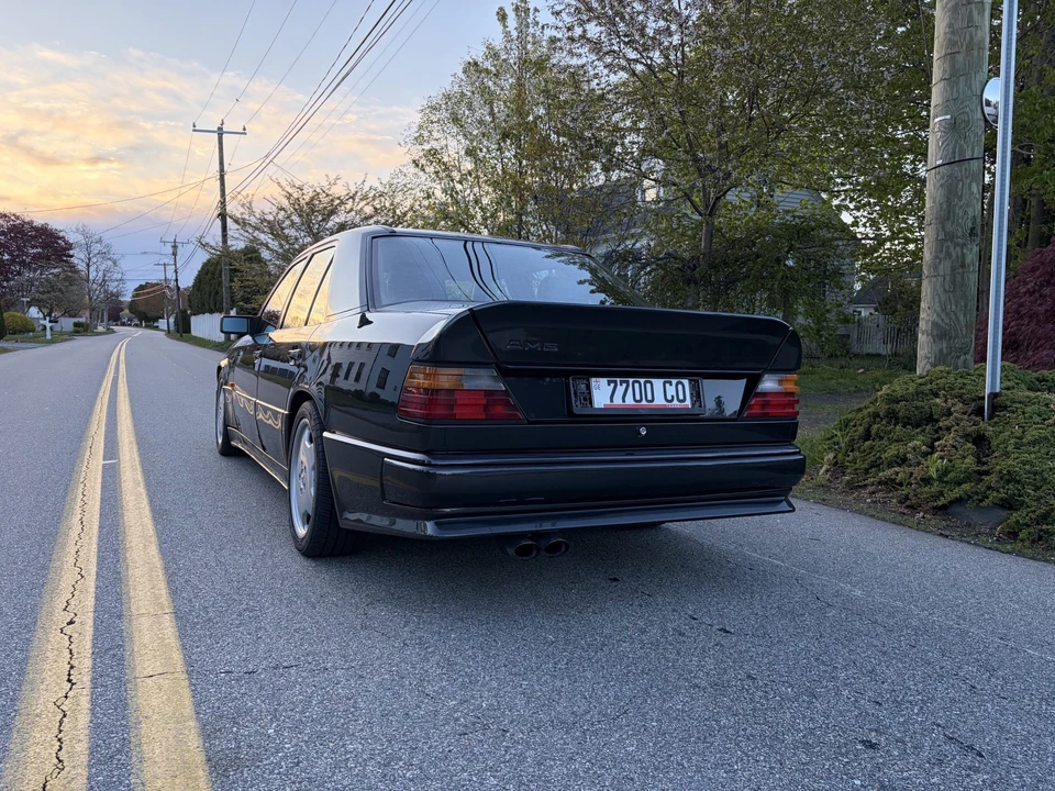 1989 Mercedes-Benz W124 E-Class - Image 13 of 31