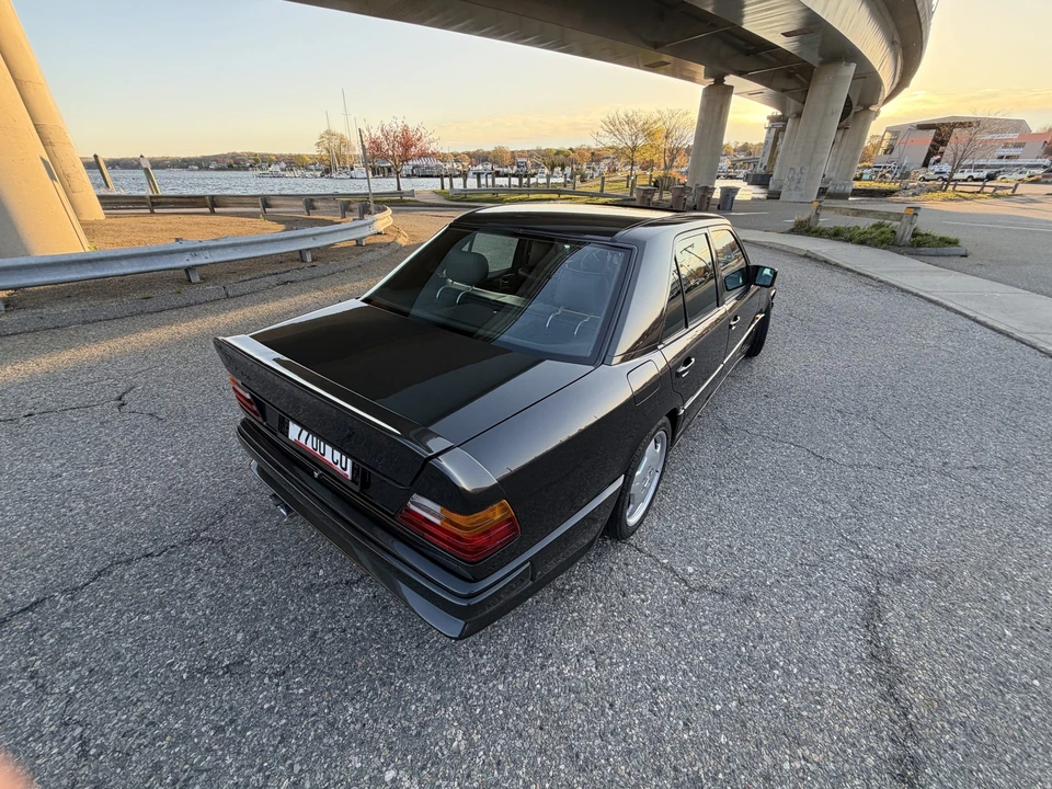 1989 Mercedes-Benz W124 E-Class - Image 15 of 31