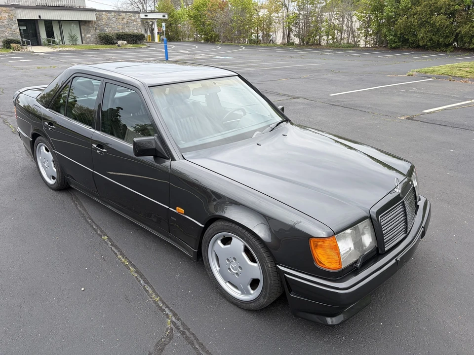1989 Mercedes-Benz W124 E-Class - Image 19 of 31