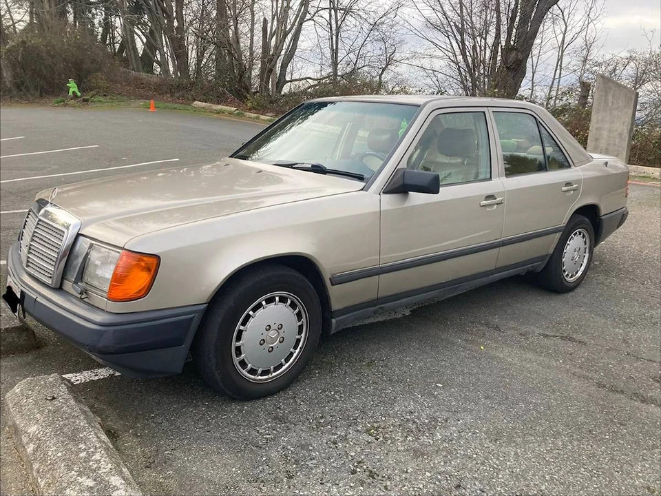 1989 Mercedes-Benz W124 E-Class - Image 3 of 17
