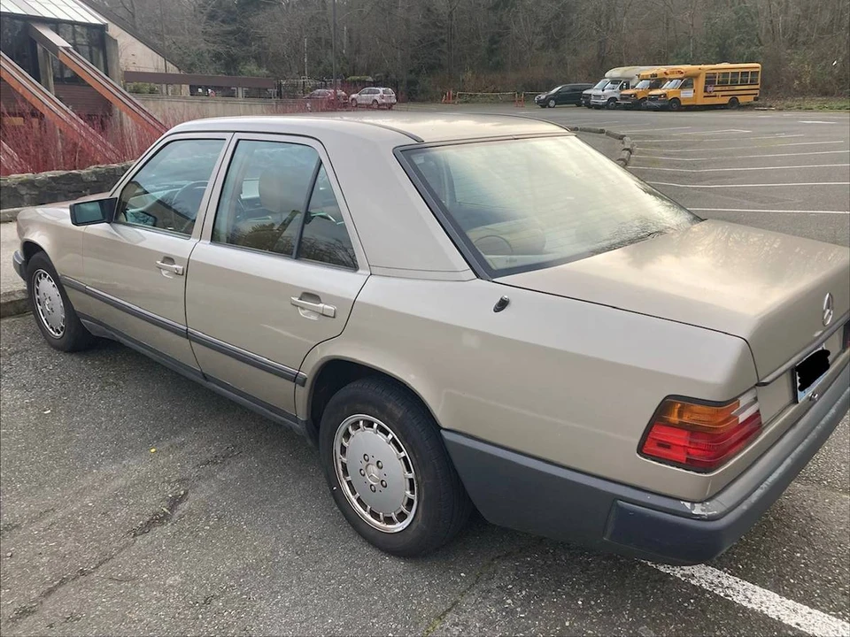 1989 Mercedes-Benz W124 E-Class - Image 5 of 17