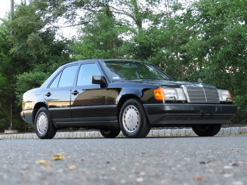 1989 Mercedes-Benz W124 E-Class - Image 18 of 31