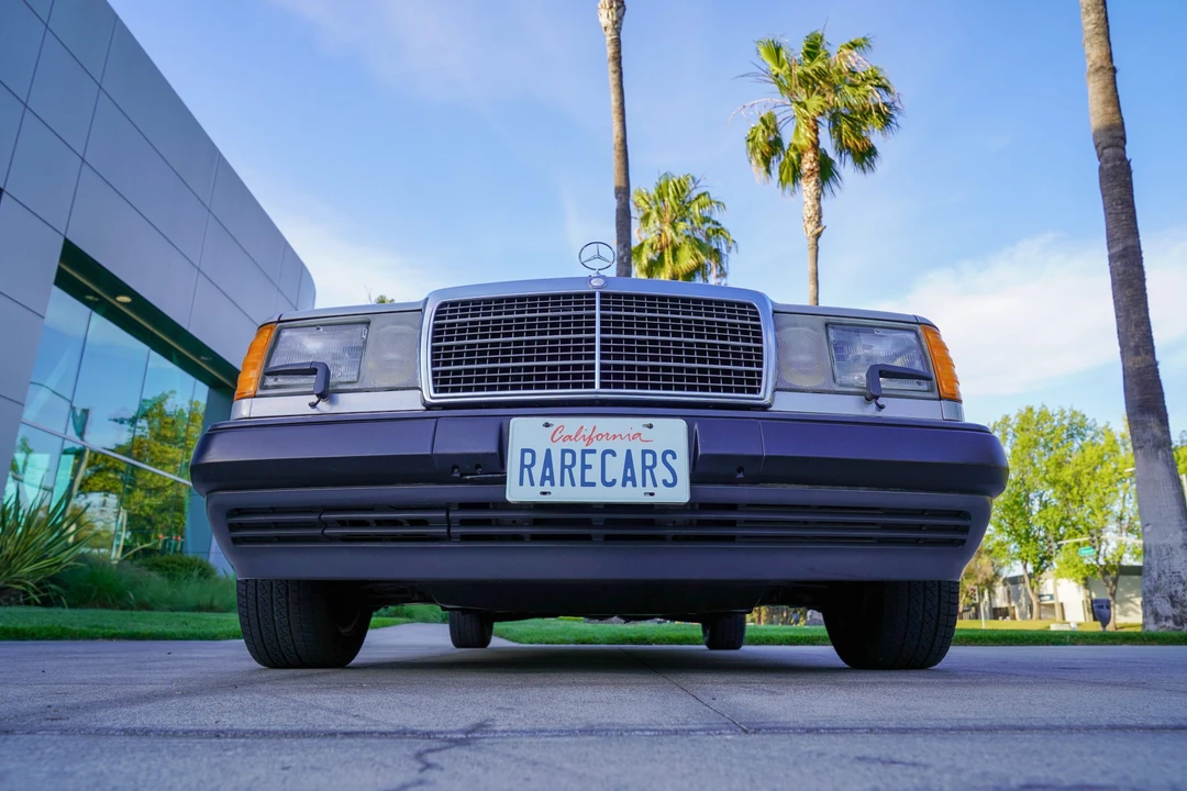 1989 Mercedes-Benz W124 E-Class - Image 14 of 31