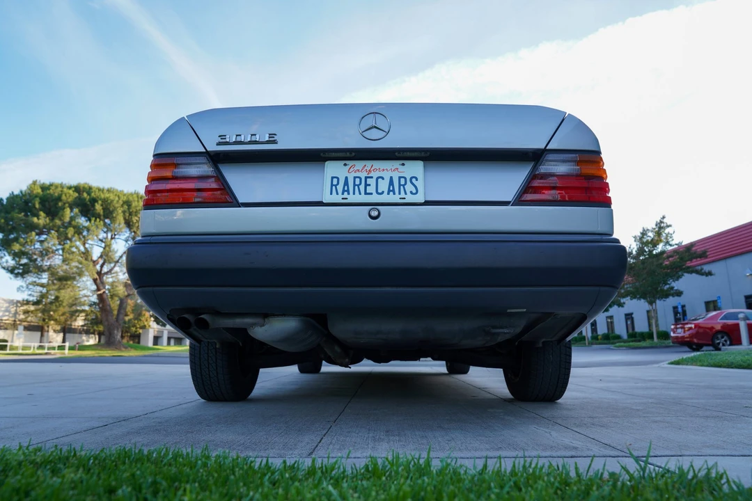 1989 Mercedes-Benz W124 E-Class - Image 19 of 31