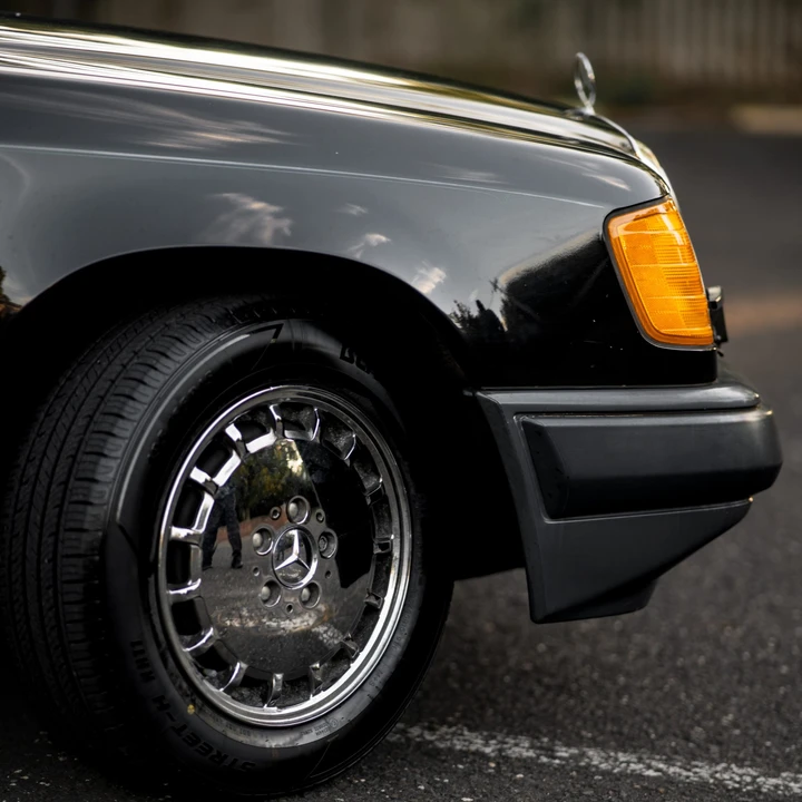 1989 Mercedes-Benz W124 E-Class - Image 29 of 31
