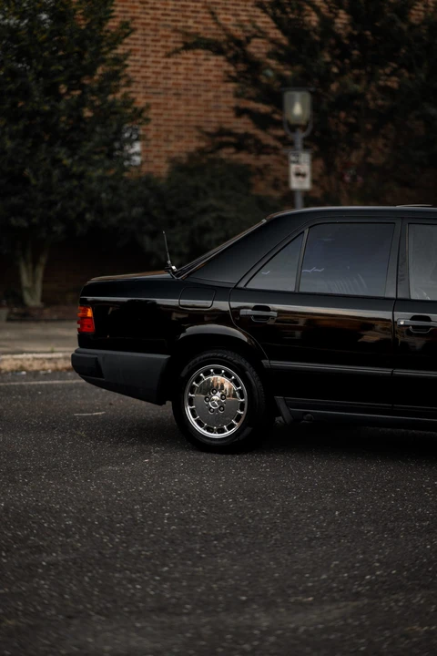 1989 Mercedes-Benz W124 E-Class - Image 31 of 31