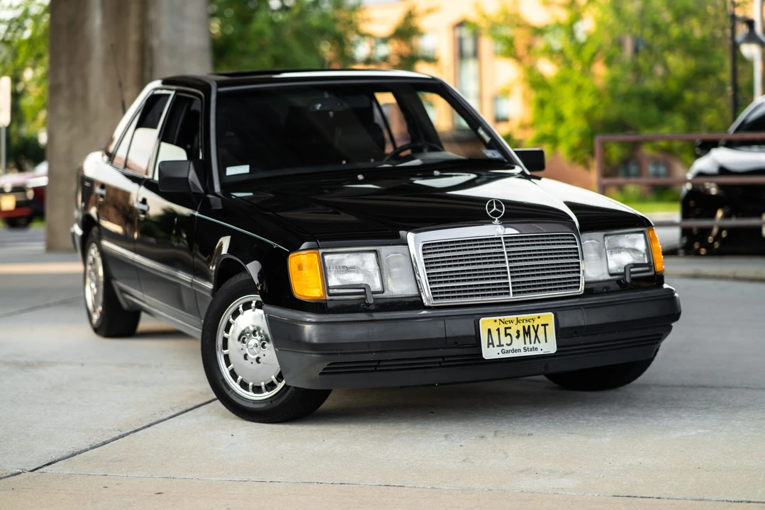 1989 Mercedes-Benz W124 E-Class - Image 22 of 31