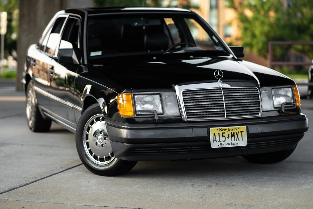1989 Mercedes-Benz W124 E-Class - Image 24 of 31