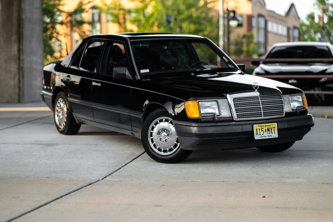 1989 Mercedes-Benz W124 E-Class - Image 19 of 31
