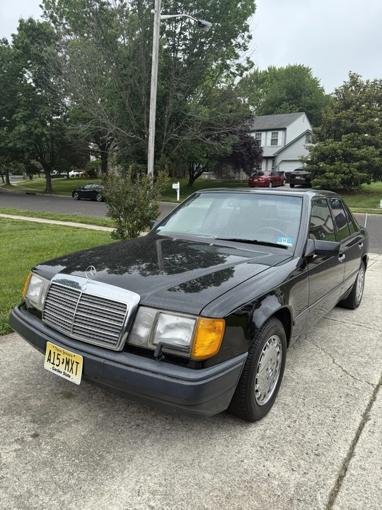 1989 Mercedes-Benz W124 E-Class - Image 14 of 31