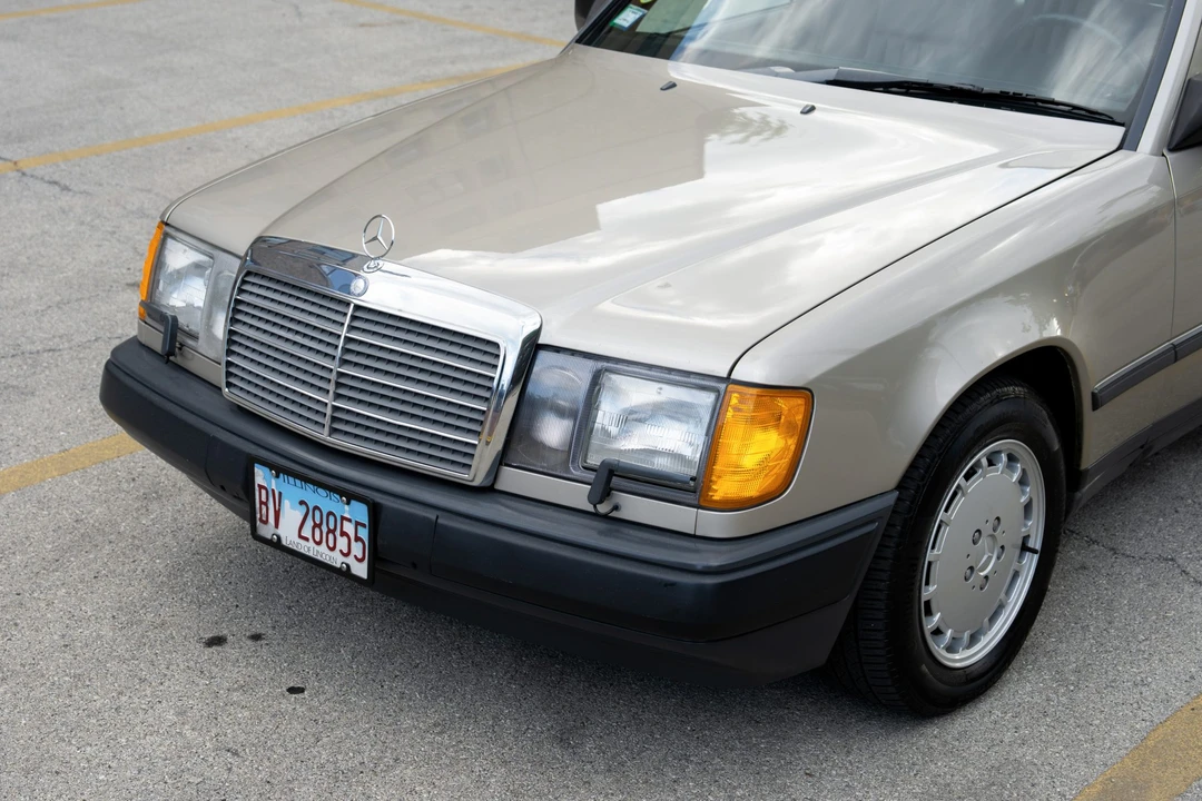 1989 Mercedes-Benz W124 E-Class - Image 20 of 31