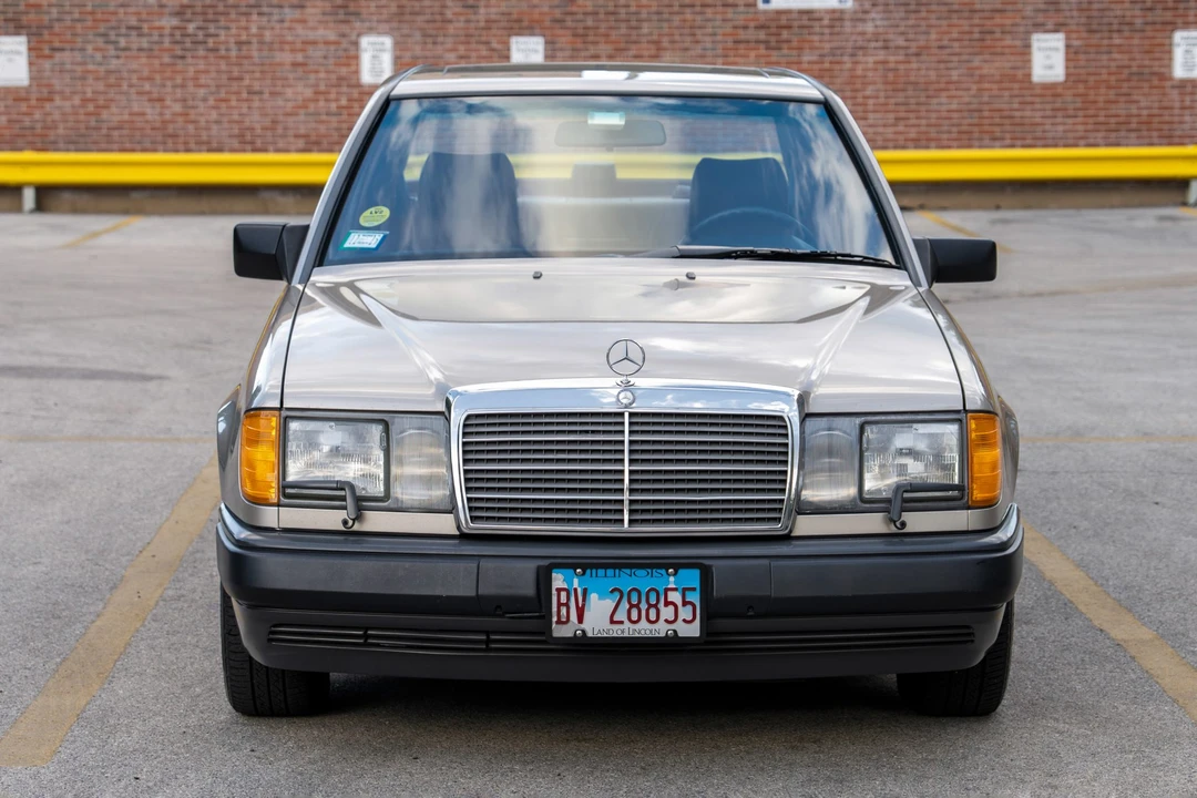 1989 Mercedes-Benz W124 E-Class - Image 8 of 31