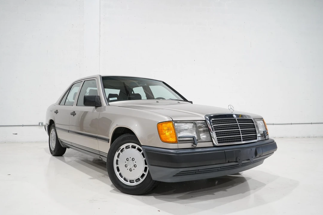 1989 Mercedes-Benz W124 E-Class - Image 4 of 31