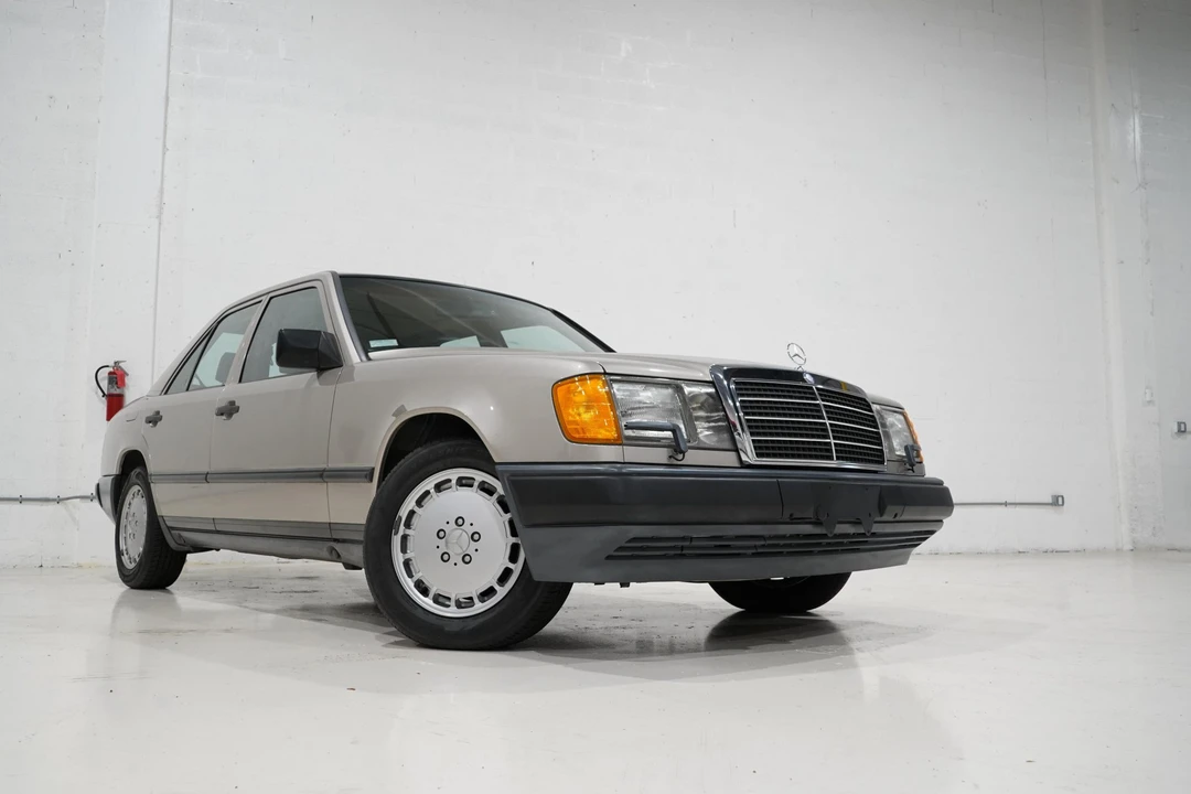 1989 Mercedes-Benz W124 E-Class - Image 7 of 31