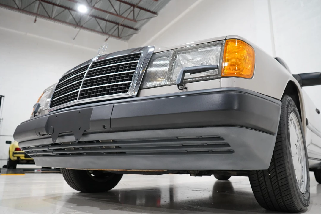 1989 Mercedes-Benz W124 E-Class - Image 28 of 31
