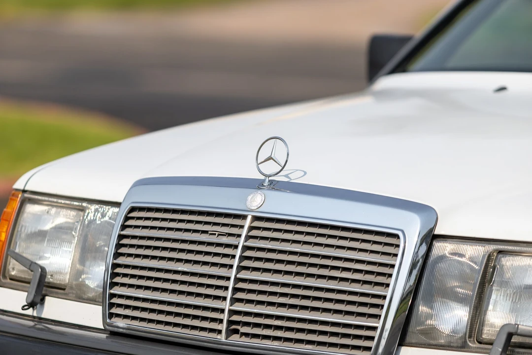 1989 Mercedes-Benz W124 E-Class - Image 27 of 31