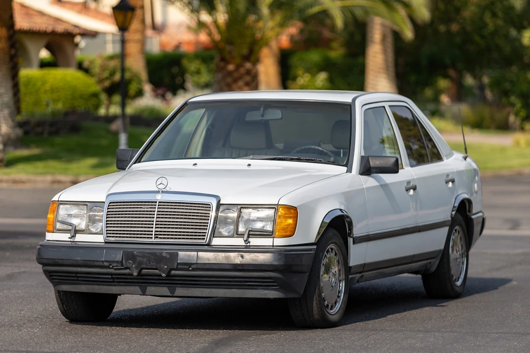 1989 Mercedes-Benz W124 E-Class - Image 5 of 31