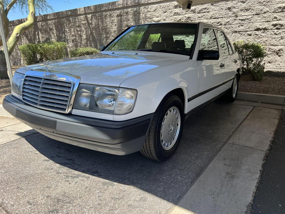 1989 Mercedes-Benz W124 E-Class - Image 22 of 31