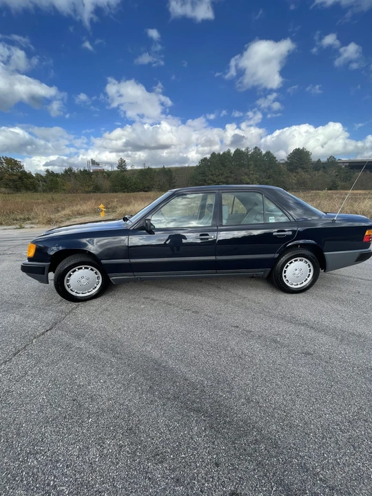 1989 Mercedes-Benz W124 E-Class - Image 5 of 31