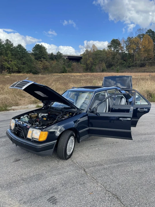 1989 Mercedes-Benz W124 E-Class - Image 8 of 31
