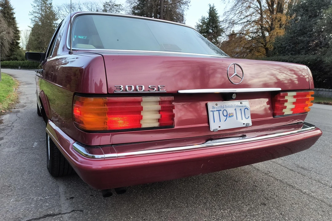 1989 Mercedes-Benz W126 S-Class Sedan - Image 5 of 31