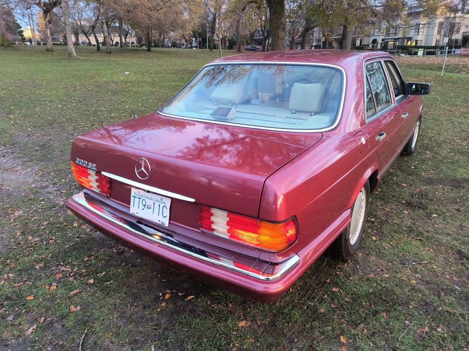1989 Mercedes-Benz W126 S-Class Sedan - Image 22 of 31