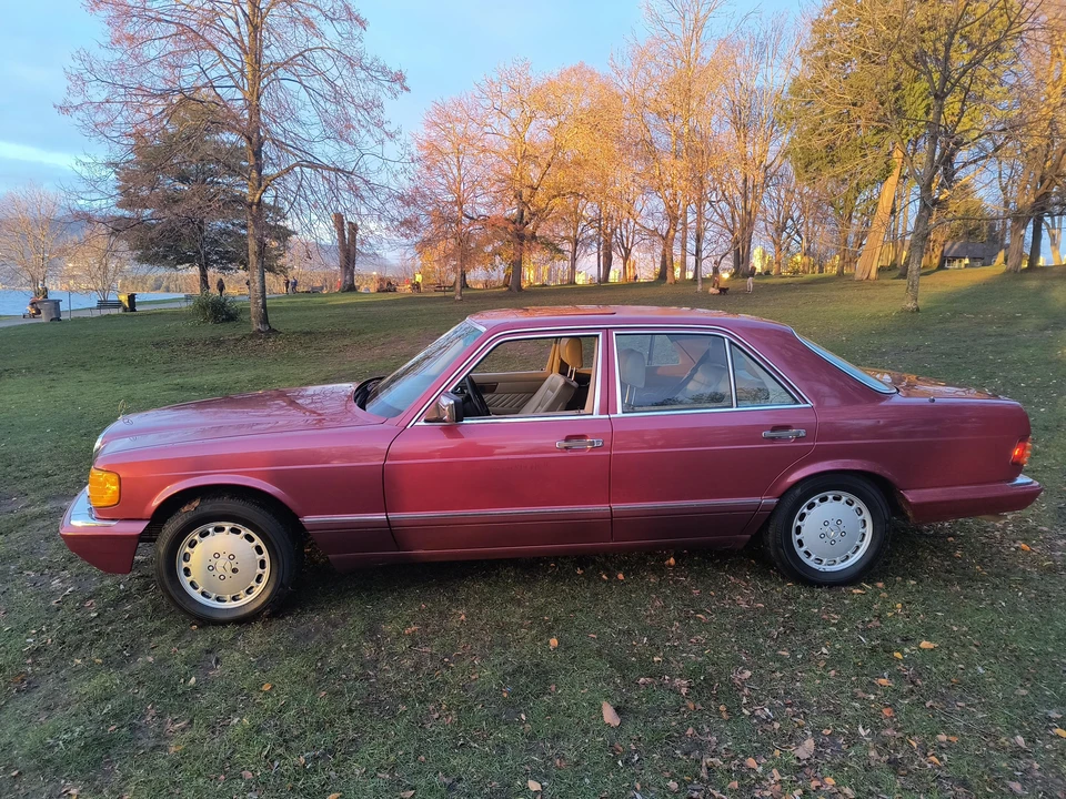 1989 Mercedes-Benz W126 S-Class Sedan - Image 14 of 31