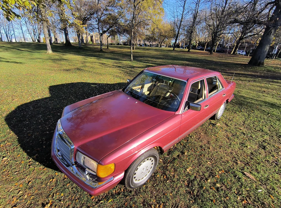 1989 Mercedes-Benz W126 S-Class Sedan - Image 12 of 31