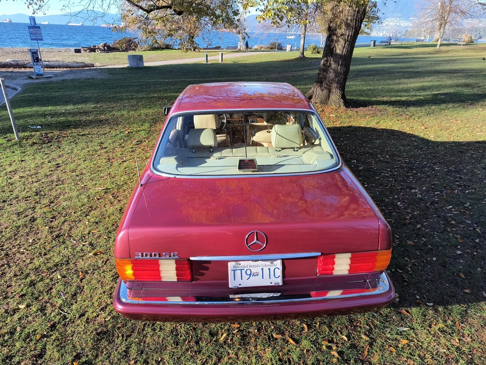 1989 Mercedes-Benz W126 S-Class Sedan - Image 18 of 31