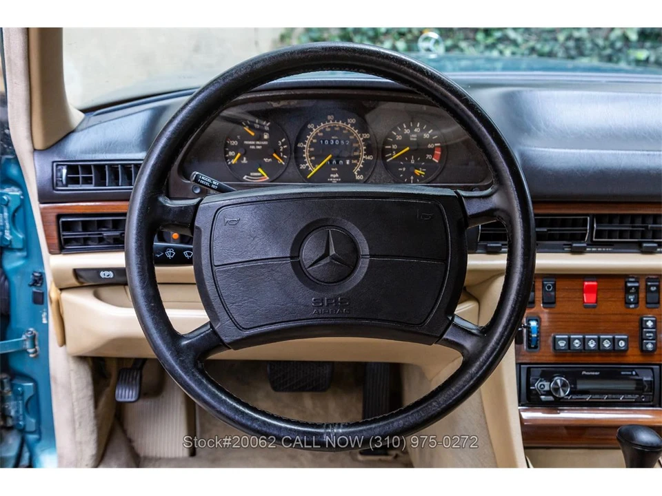 1989 Mercedes-Benz W126 S-Class Sedan - Image 17 of 31
