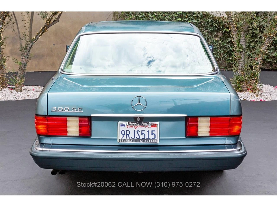 1989 Mercedes-Benz W126 S-Class Sedan - Image 5 of 31