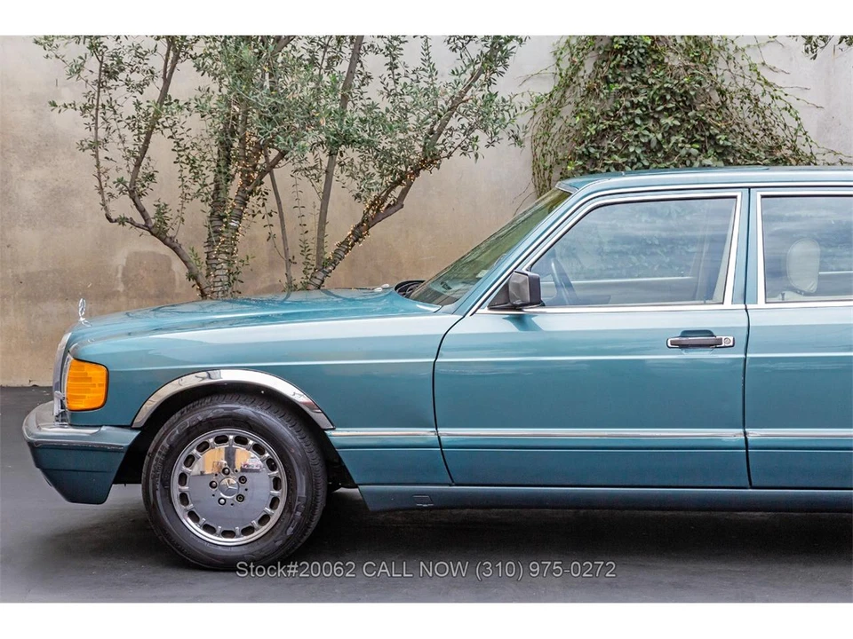 1989 Mercedes-Benz W126 S-Class Sedan - Image 11 of 31