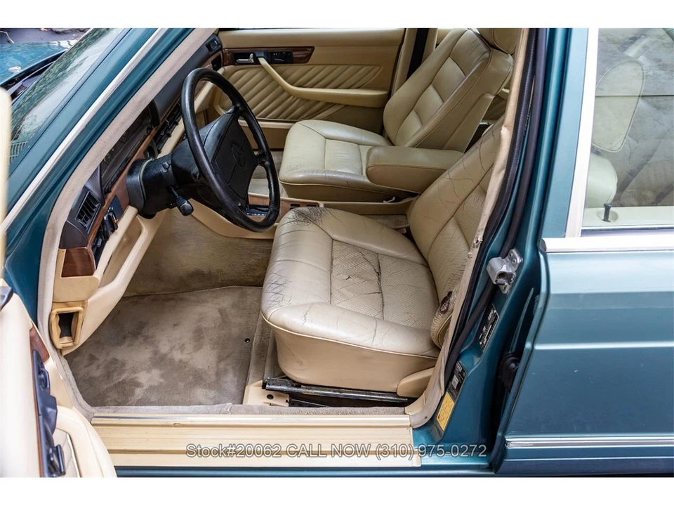 1989 Mercedes-Benz W126 S-Class Sedan - Image 15 of 31