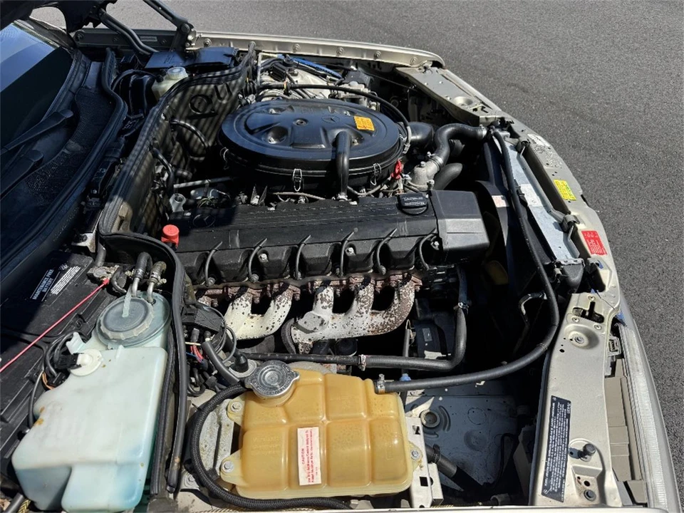 1989 Mercedes-Benz W126 S-Class Sedan - Image 14 of 31