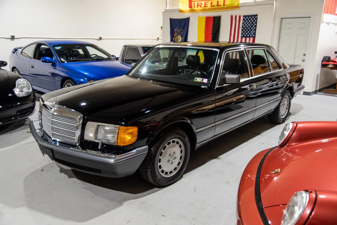 1989 Mercedes-Benz W126 S-Class Sedan - Image 13 of 31