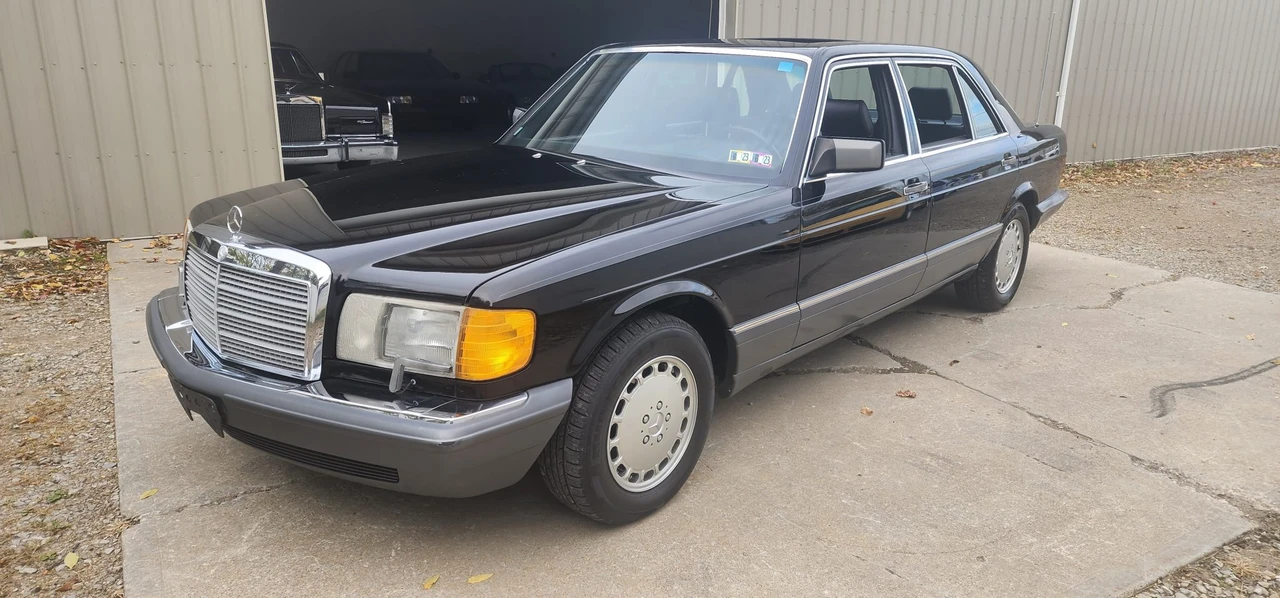 1989 Mercedes-Benz W126 S-Class Sedan - Image 12 of 31