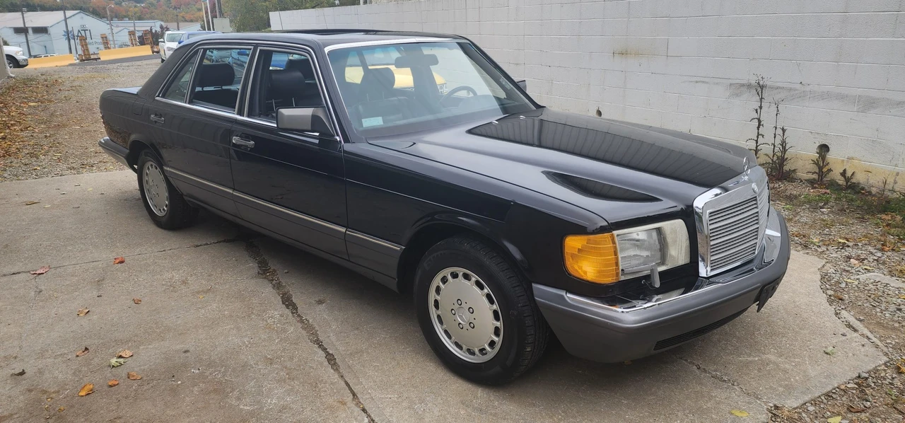 1989 Mercedes-Benz W126 S-Class Sedan - Image 24 of 31