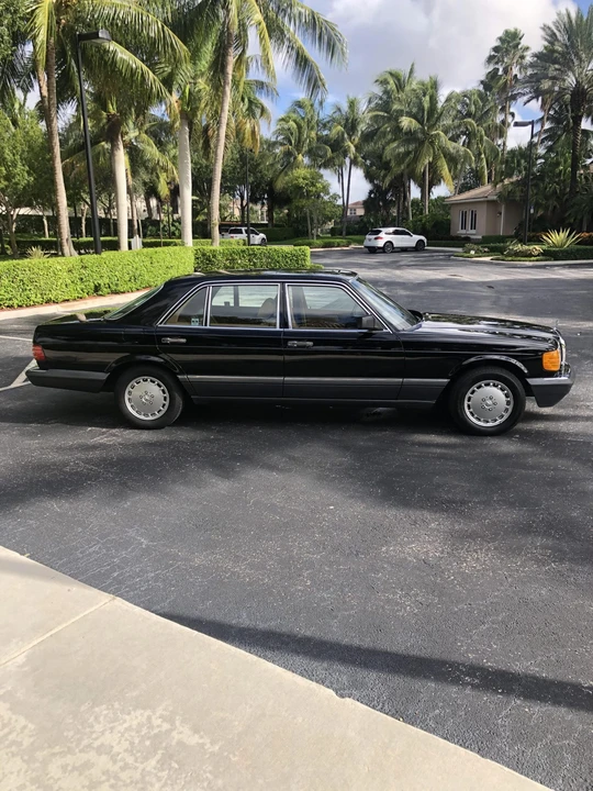 1989 Mercedes-Benz W126 S-Class Sedan - Image 4 of 31