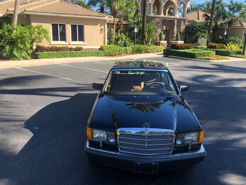 1989 Mercedes-Benz W126 S-Class Sedan - Image 12 of 31