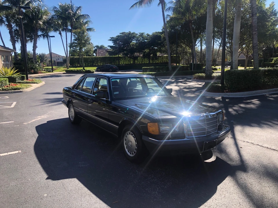 1989 Mercedes-Benz W126 S-Class Sedan - Image 9 of 31