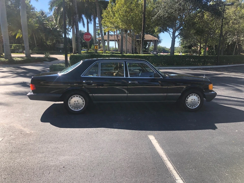 1989 Mercedes-Benz W126 S-Class Sedan - Image 6 of 31
