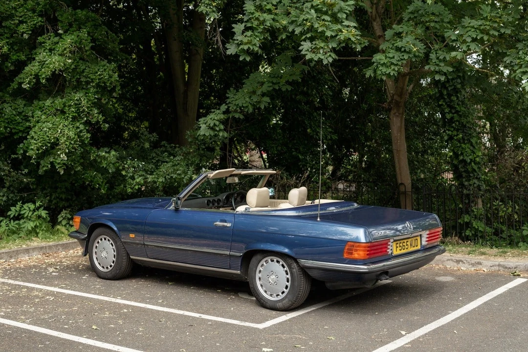 1989 Mercedes-Benz R107 SL-Class - Image 11 of 30