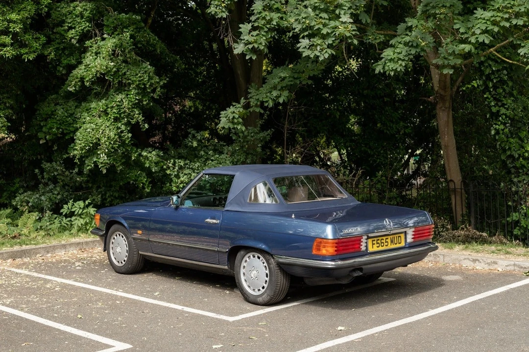 1989 Mercedes-Benz R107 SL-Class - Image 29 of 30