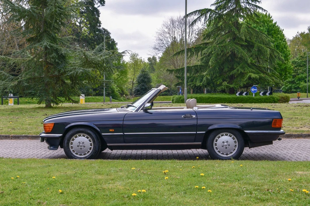 1989 Mercedes-Benz R107 SL-Class - Image 5 of 30