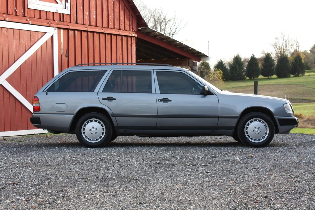 1989 Mercedes-Benz W124 E-Class - Image 29 of 31